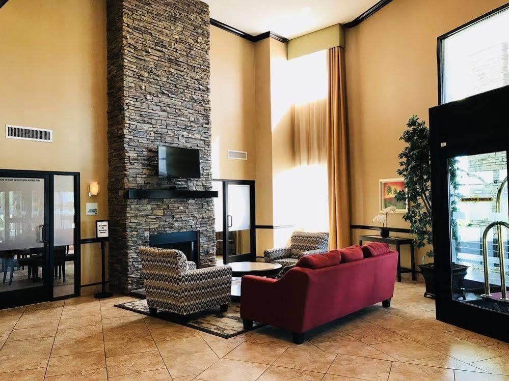 Hotel Chino Hills (Adults Only) מראה חיצוני תמונה