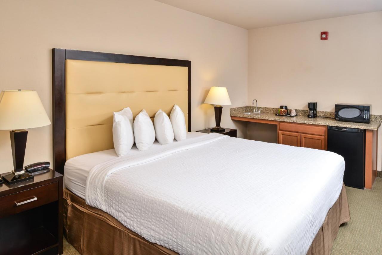 Hotel Chino Hills (Adults Only) מראה חיצוני תמונה